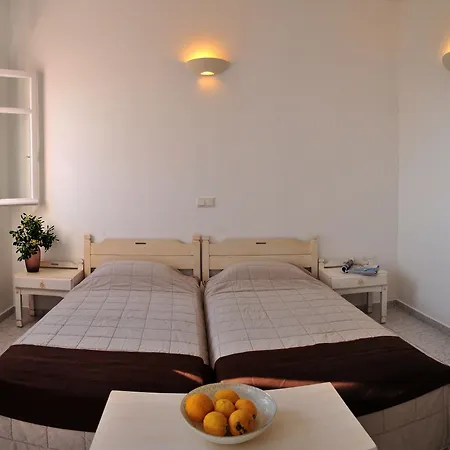Loukas Guest house 3*