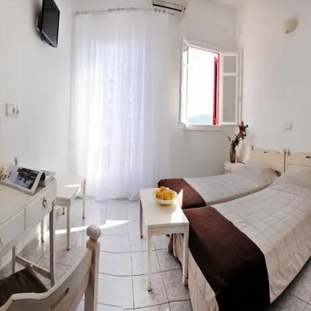 Affittacamere Loukas 3*